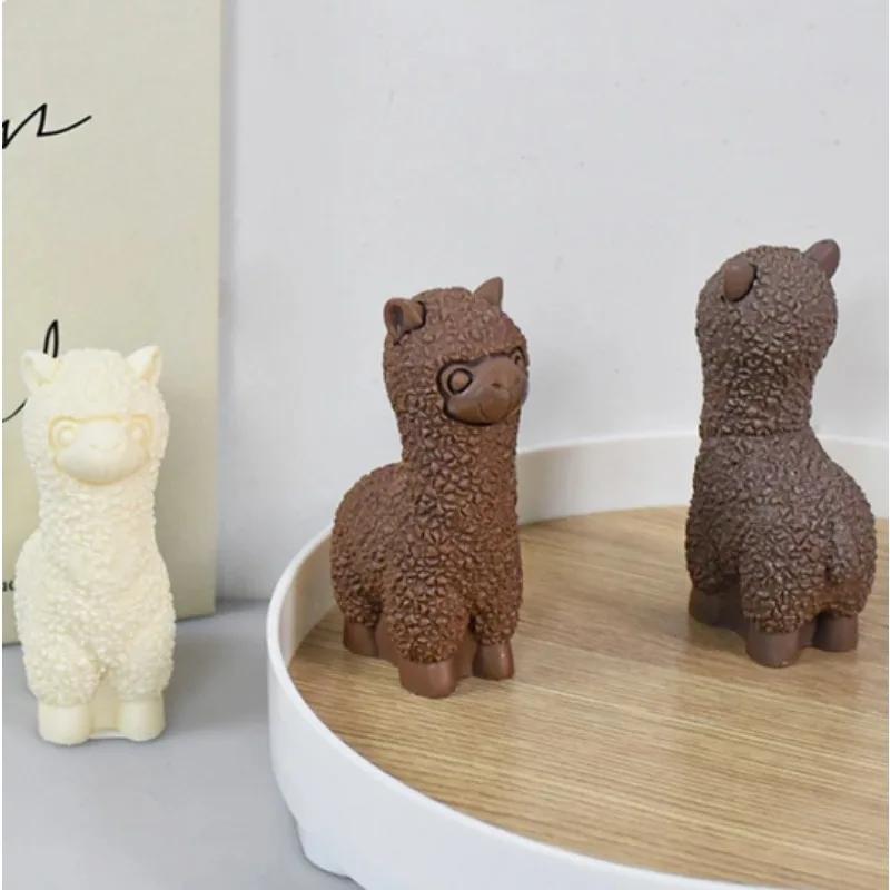 New 3D Alpaca Silicone Candle Mold Cute Sheep Soap Gypsum Clay Resin Making Tool DIY Animal Chocolate Ice Block Baking Mould