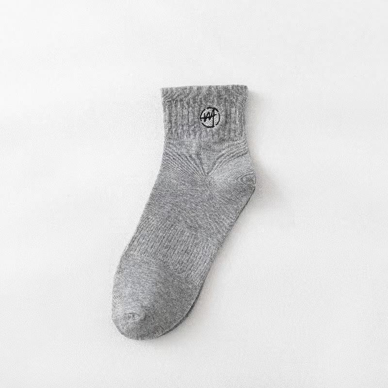 Men's Mid Length Socks Hot Selling Street Sports Hip-hop Personality High-quality Fashion Women's Round Neck Socks