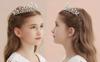 Cemellia Kinder-Krone Blume Tiara Haarschmuck, Formell, Kristall- und Perlen-Haarschmuck, Funkelnd, Perfekt für Hochzeiten, Aufführungen,