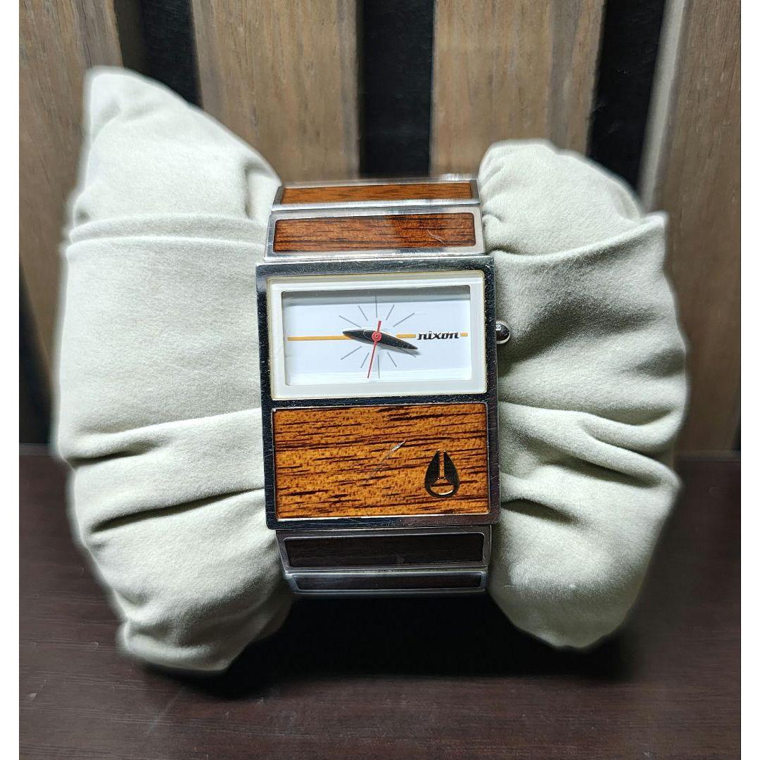 Used [Rare] NIXON MAX AND RELAX THE CHALET