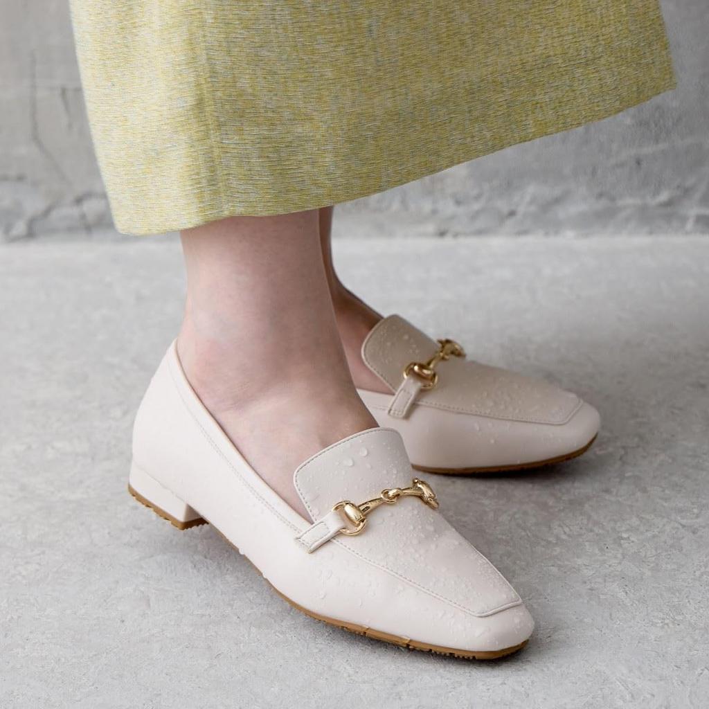 Himiko Water-Resistant Rainbit Loafers/644105 Ivory 250