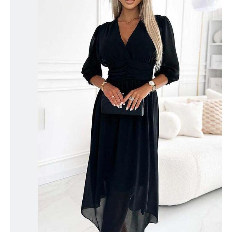 A Women's Dress with A Cinched Waist To Make One Look Slimmer and A Sexy Big Swing
