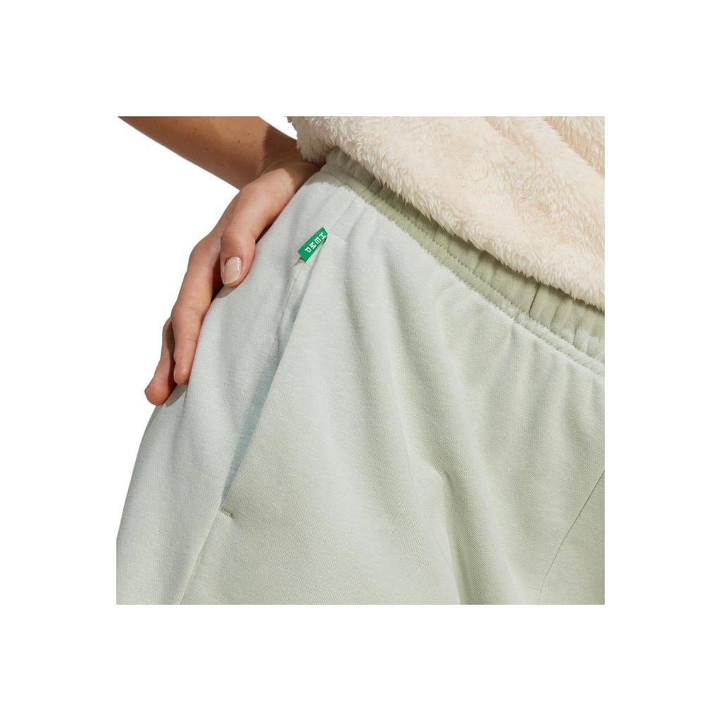 Adidas Originals Essentials+ Made With Hemp Solid Color Logo Embroidery Elastic Waist Straight Regular Shorts Women bottoms Linen-Green IC1505