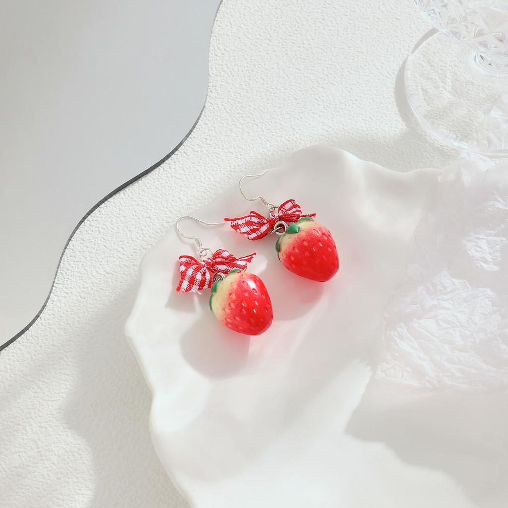 Fresh And Sweet Strawberry Cake Earrings Adorable Non Pierced Ear Clips Women For
