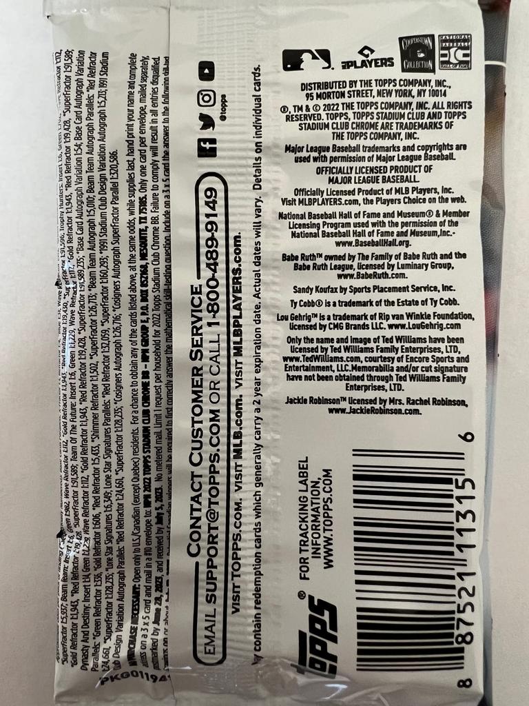 2022 Topps Stadium Club Chrome Baseball MLB Blaster Box Value Pack - 1 Pack - 7 Trading Cards - Find 1 Xfractor per Pack (Average)