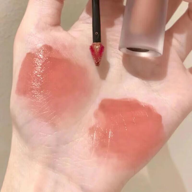 

SLEK PRO Small Chubby Water Lip Glaze