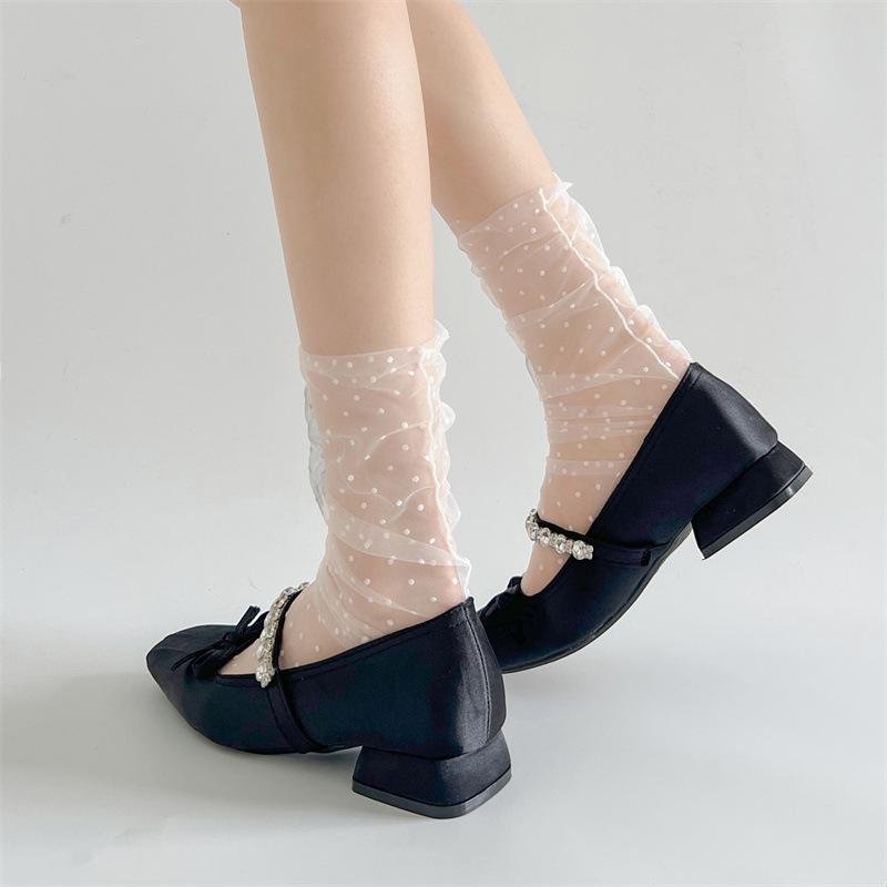 White retro French flat bottom square head shallow mouth single shoes women's summer 2025 new models with skirt inner height increase Mary Jane shoes