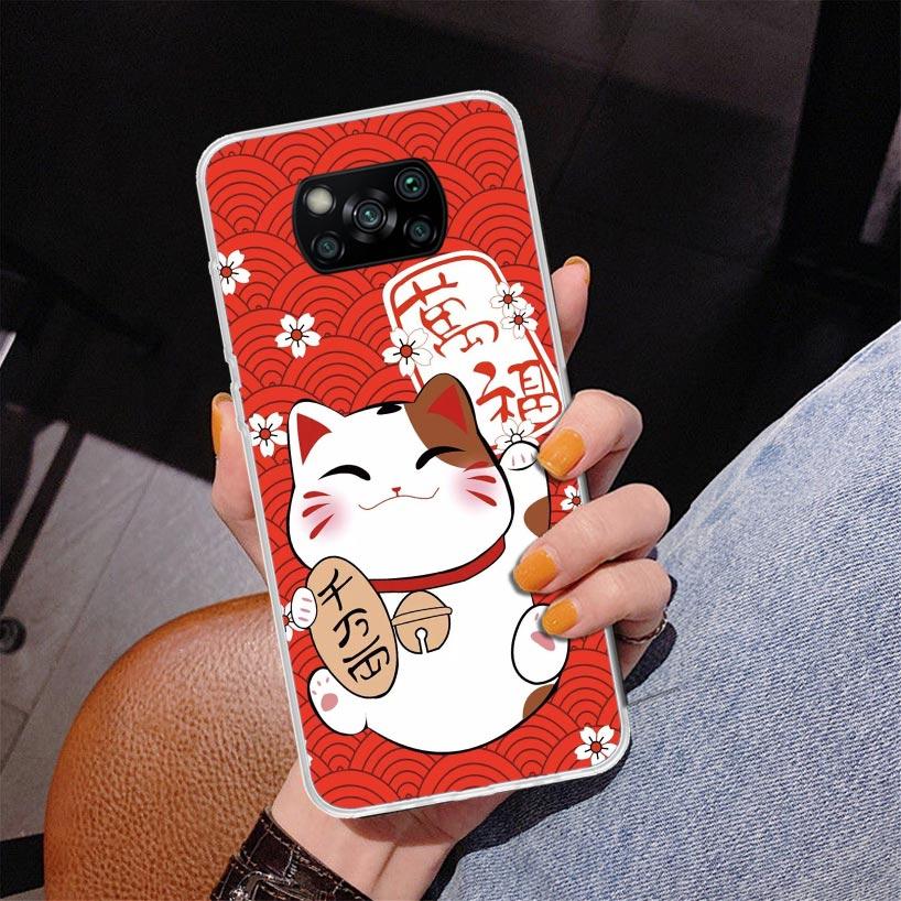 Chat Porte-Bonheur Maneki Neko Étui de Téléphone Japonais pour Xiaomi Poco X5 X6 X7 Pro X4 Gt F7 Ultra M8 M7 Redmi 15C 15 13C 13 12C 12 Unique Co