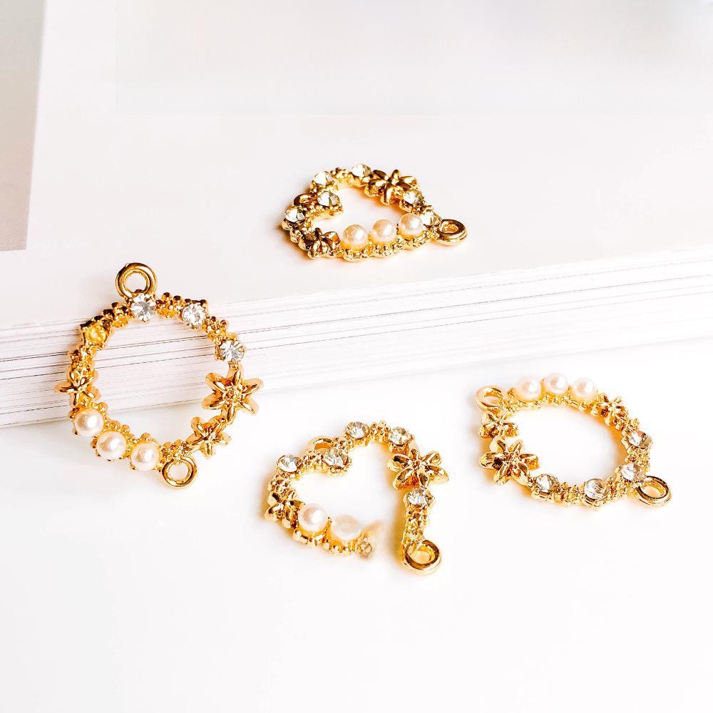 Alloy Love Oval Pendant Earrings with Diamond and Pearl Connector Accessories