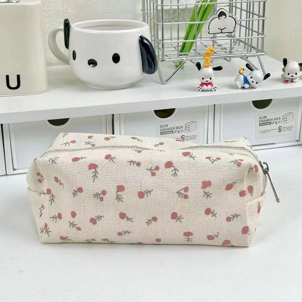 Charming Cream Floral Canvas Pencil Case: Fresh, Cute, Large-Capacity Stationery Bag