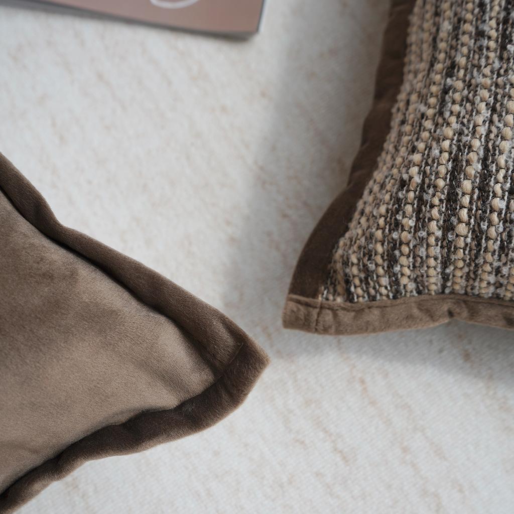 High-end Luxury Cushion Cover Striped PU Sofa Throw Pillow Cover Backrest Bedside Cushion Lumbar Support Throw Pillowcover 2026