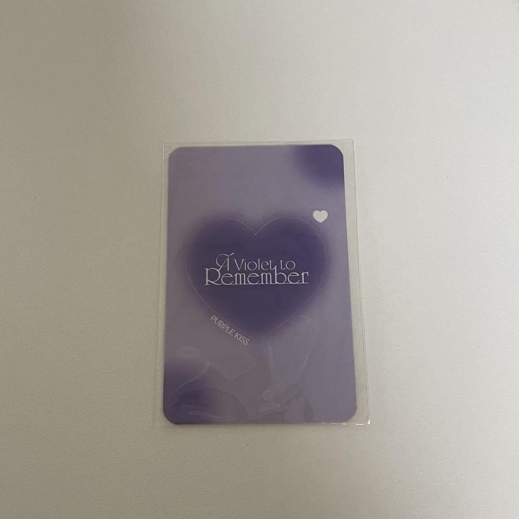 [USED] purplekiss Chain Goods Bonus Trading Card