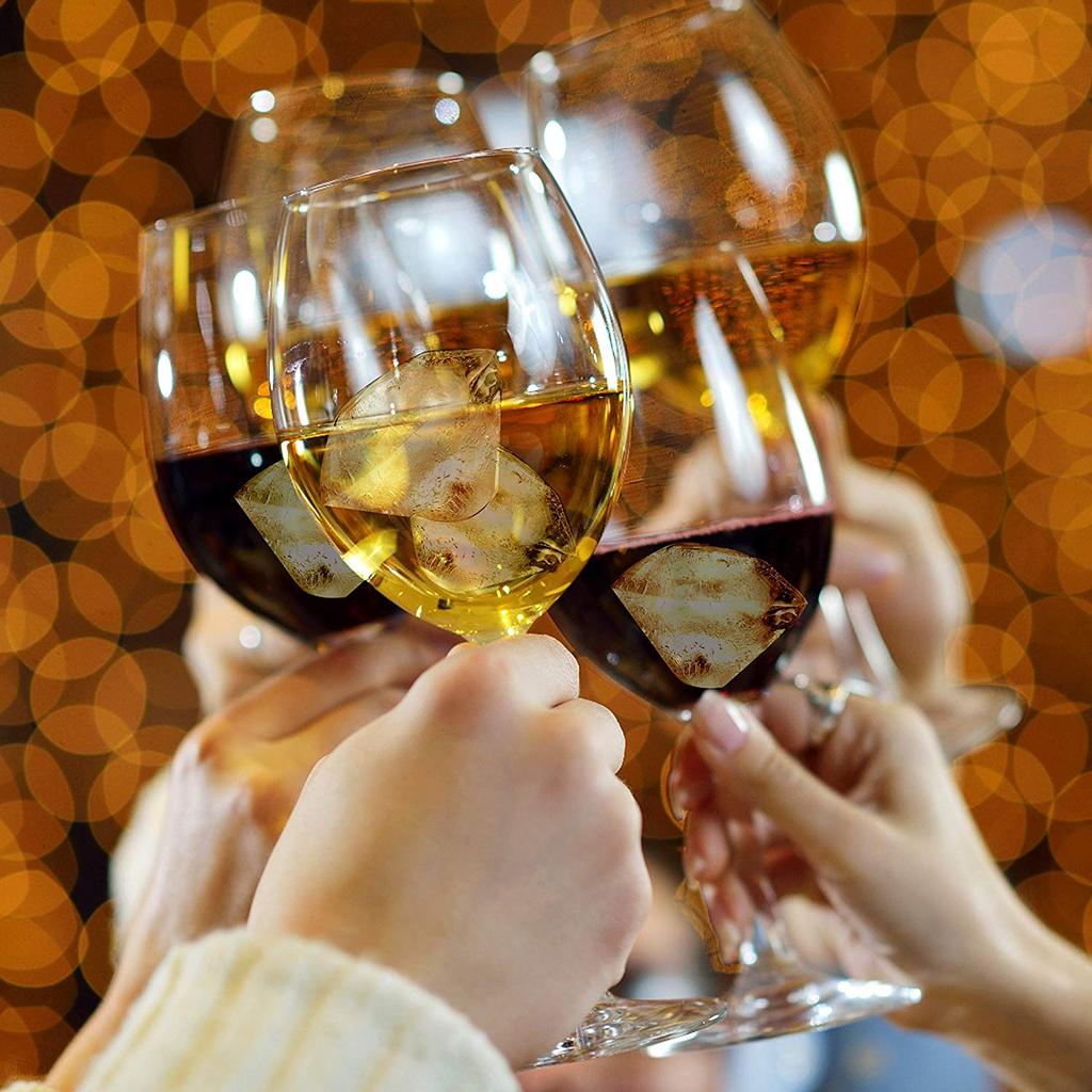 LMETJMA Reusable Diamond Ice Cube Mold Silicone Whiskey Ice Cube Tray for Chilling Cocktails Stackable Flexible Safe JT12