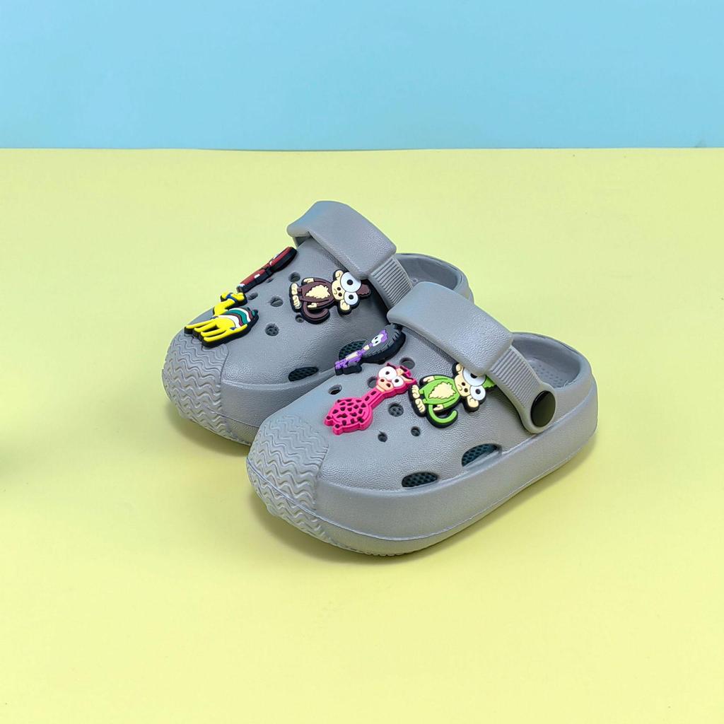 Kids' Cartoon Clog Sandals: Summer Beach & Indoor, Cute for Boys & Girls