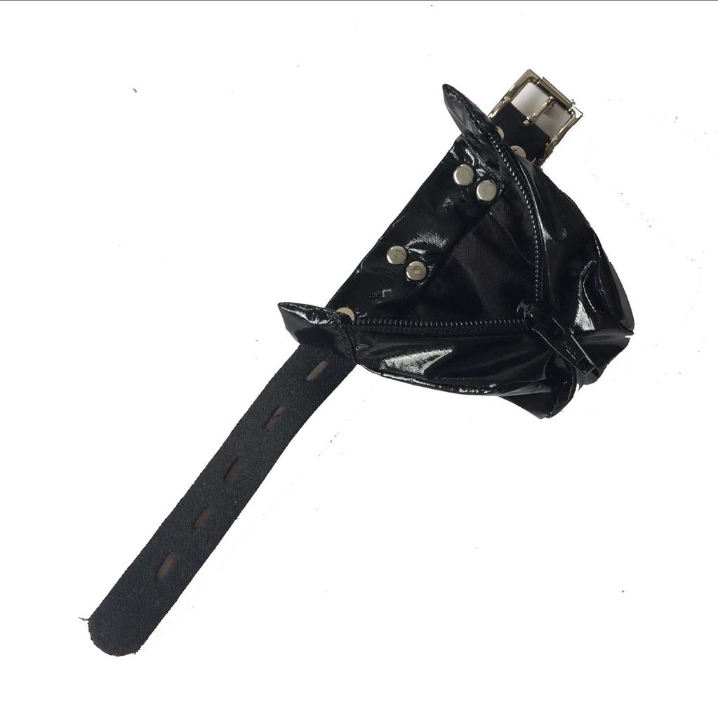 Manyjoy Lackleder Ball Keuschheitsvogelkäfig Penis Hülle Hoden Sack Keuschheitskäfig mit Schloss Lätzchen Männlich Sexspielzeug für Männer