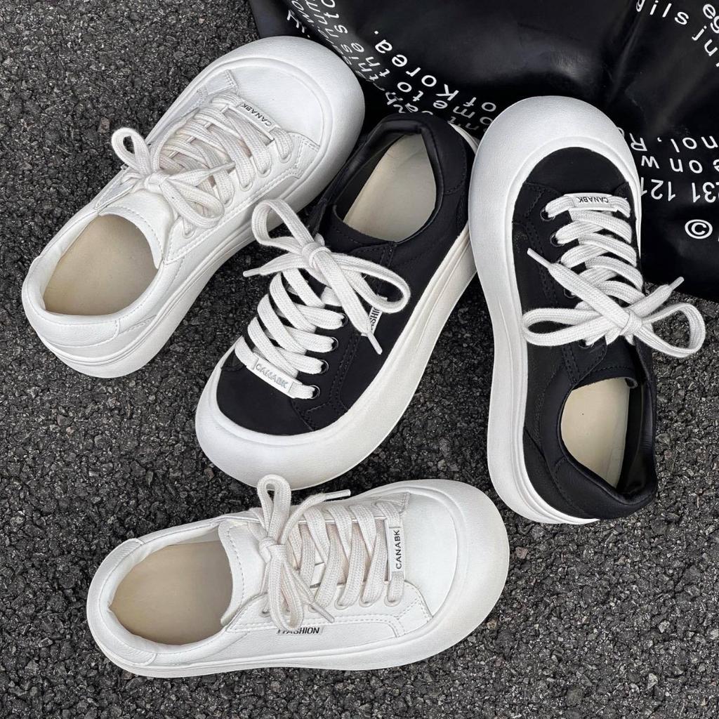 2025 new summer and autumn niche design, simple personality, versatile platform trend women's little white shoes, breathable casual board shoes