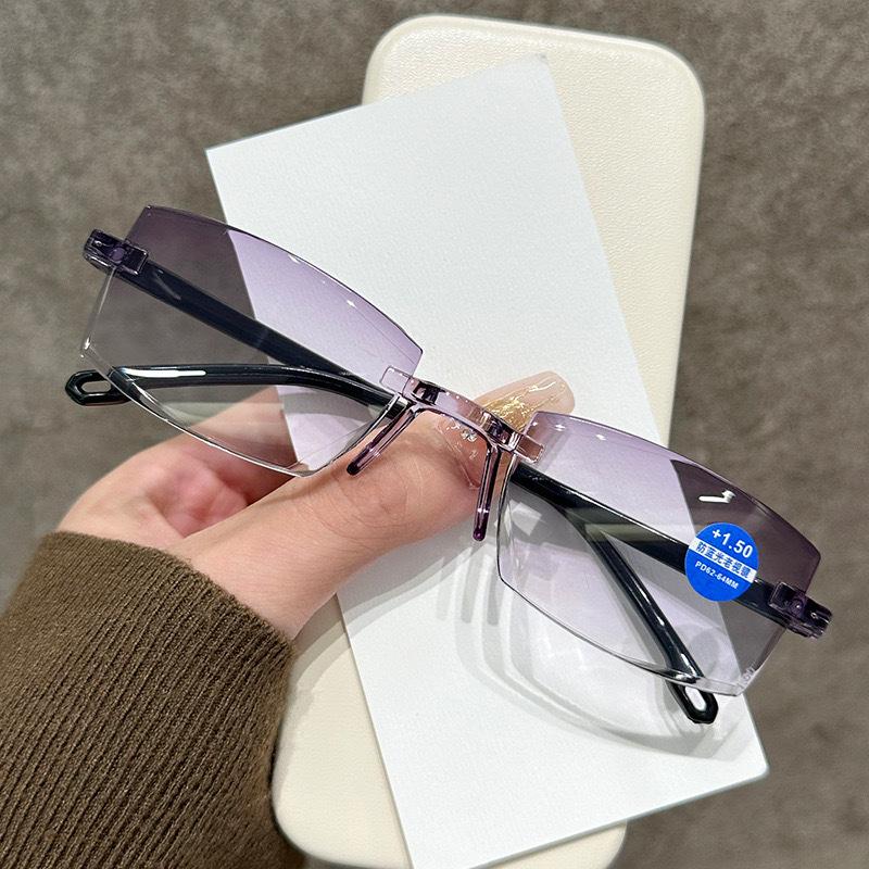 

New Blue Light Blocking Reading Glasses Women Men Bifocal Far Near Magnification Eyewear Presbyopic Glasses 0 To +4.0 Flat light