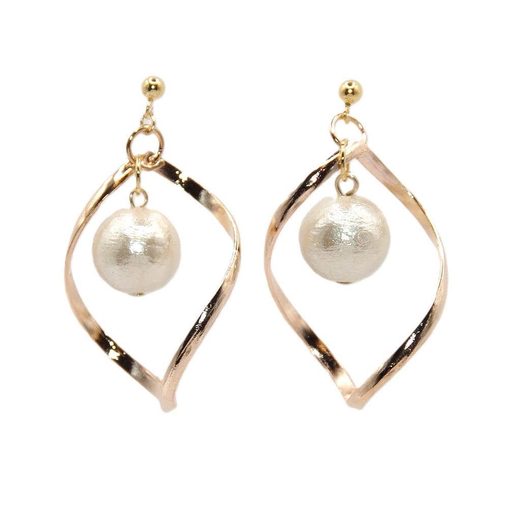 Country Made In Japan Earrings Cotton Pearl Hoop Resin Screw Spring Earrings Both Ears Simple Cute Christmas Dangling Lightweight Earrings [Sparrow