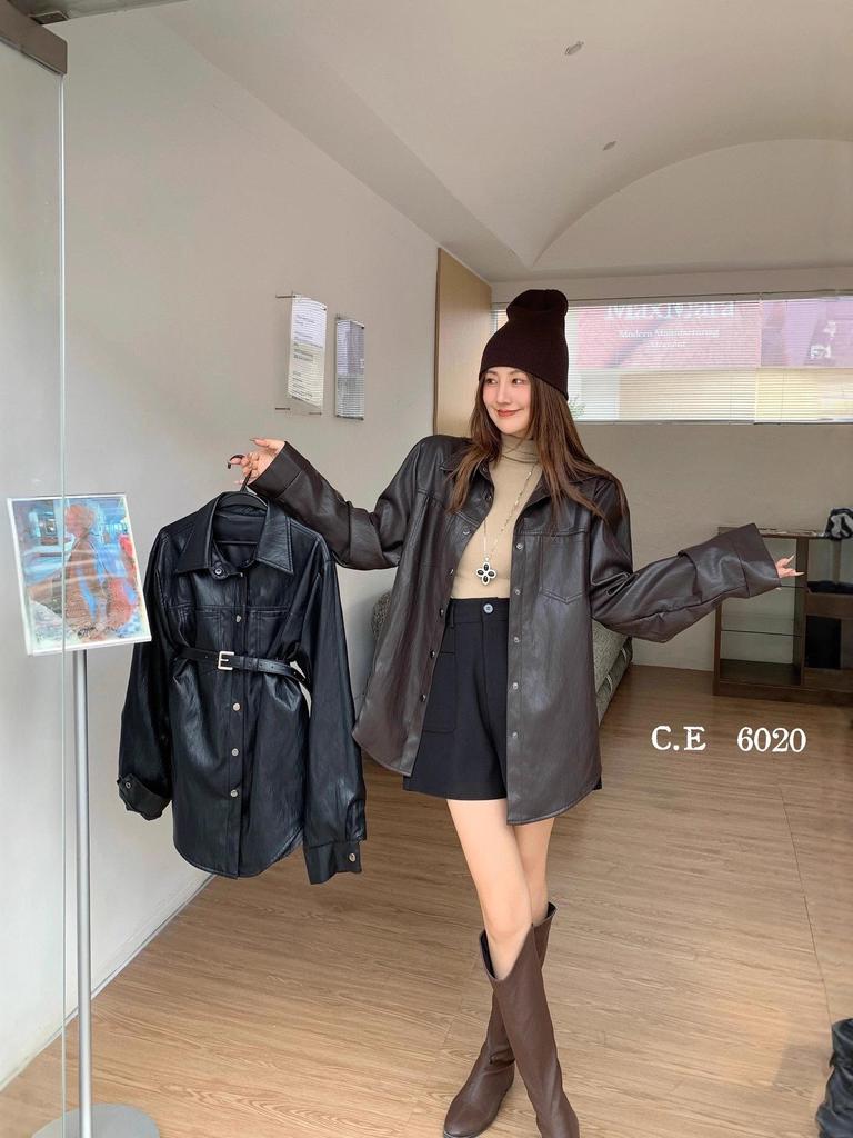 Vintage-Inspired Women's Leather Jacket - Loose Fit, Long Sleeve, Trendy American Influencer Style, High-End Korean Fashion.