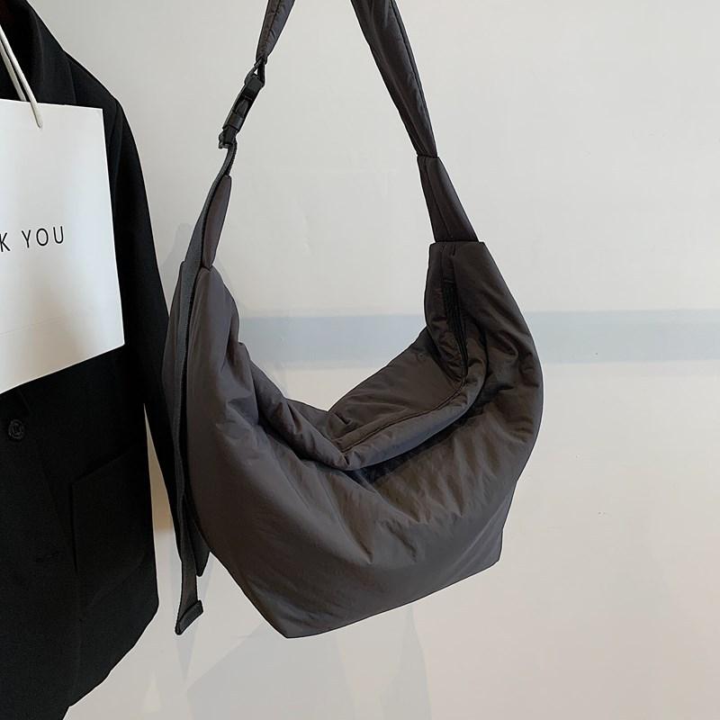 Winter Padded Messenger Bag Women'S Light Solid Color Messenger Bag Casual Down Cotton Bag Tide