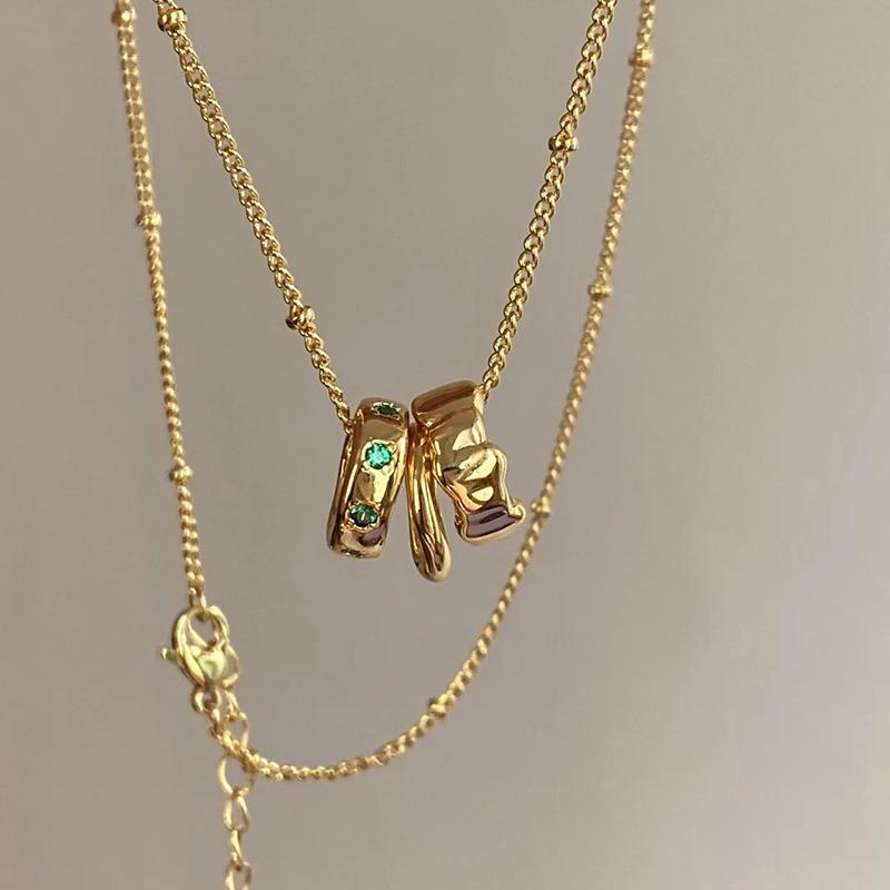 Collar de diamantes verde brillante de alta calidad vintage para mujer Estilo simple Lujo ligero Moda Colgante Fiesta de bodas