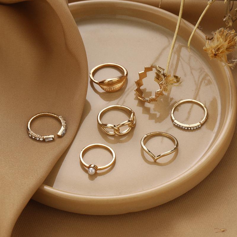 Pearl Ring, Fashionable Shell With Diamonds, Quadrilateral Thick Chain Combination 7-Piece Set For Women