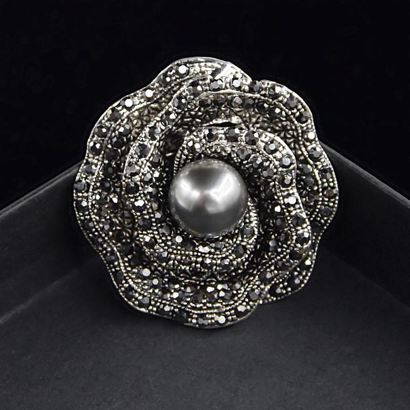 Vintage Rhinestone Pearl Bowknot Brooches Temperament Versatile Clothing For Women Jewelry Accessries Gifts