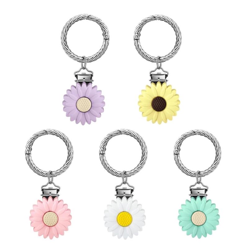 Versatile Keychain Bag Decoration Daisy Hat Clip Silicone Travel Accessory for Attaching Hat to Bag or Suitcase