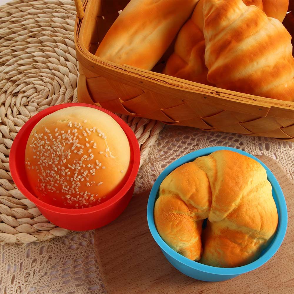 Silicone Mini Cake Molds 4 Inch Round Baking Pan Non-Stick Silicone Baking Mold Bakeware Pan Reusable Cake Pans for Mini Cake