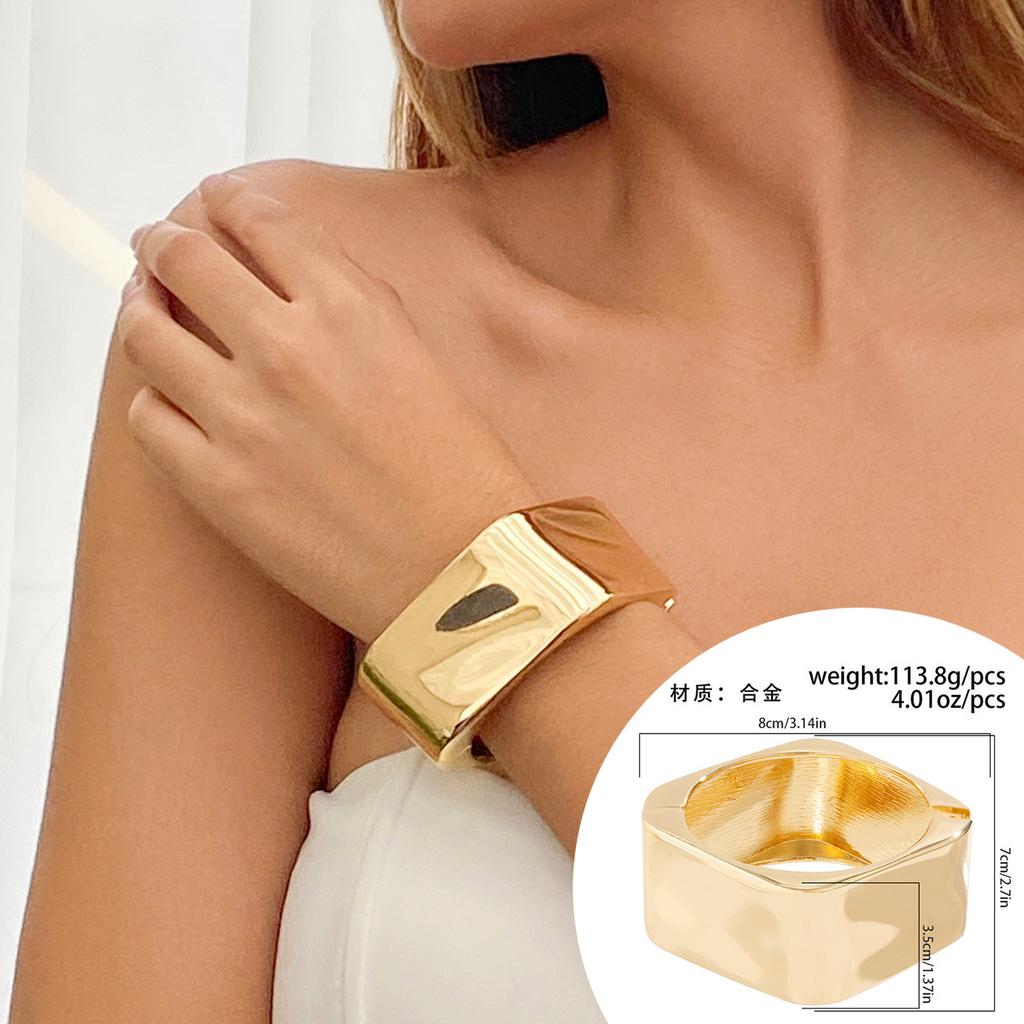 Exaggerated Alloy Open Cuff Bracelet & Bangle For Women Chunky Big Bracelets Gold copper Color Manchette Grunge Jewelry