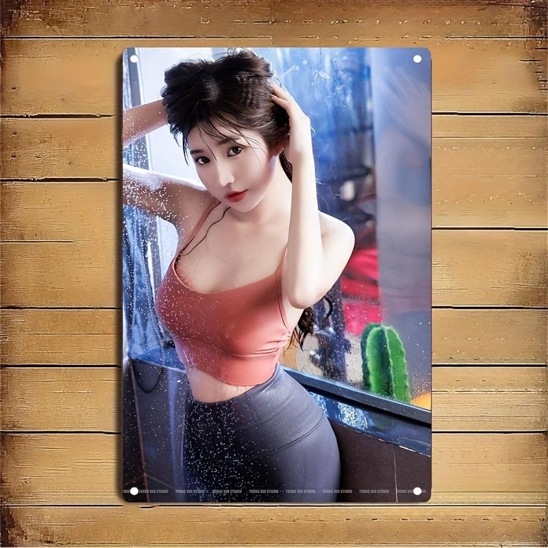 

Hanmee Metal Wall Art DecorKorean Woman Face Sign with CactusHome Bar Cafe Christmas Gift 20x30cm（7.8x11.8inch）