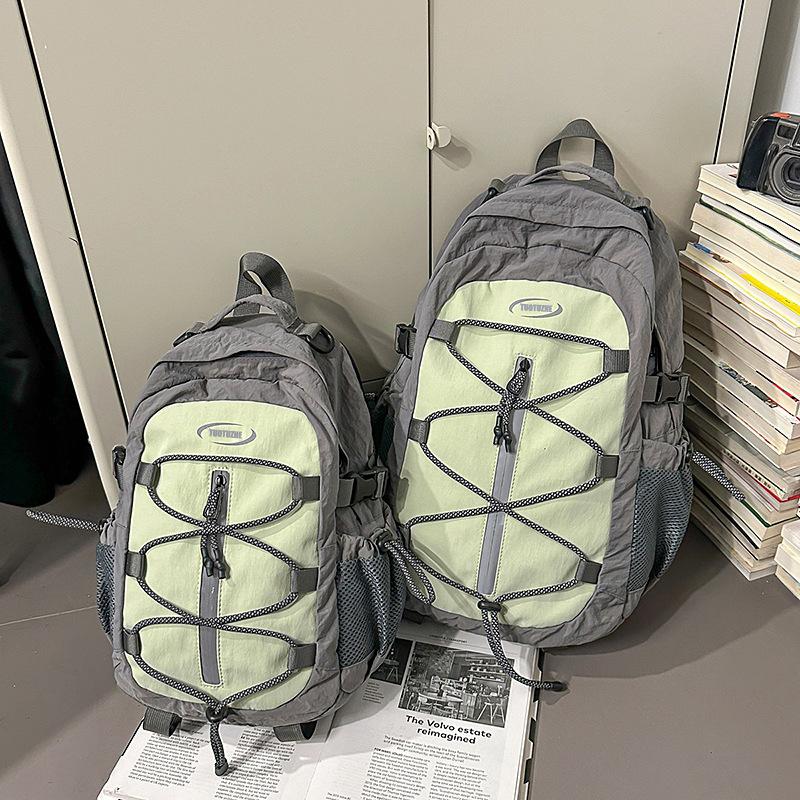 Casual backpack for women 2025 summer new large-capacity hiking bag, short-distance travel backpack for men