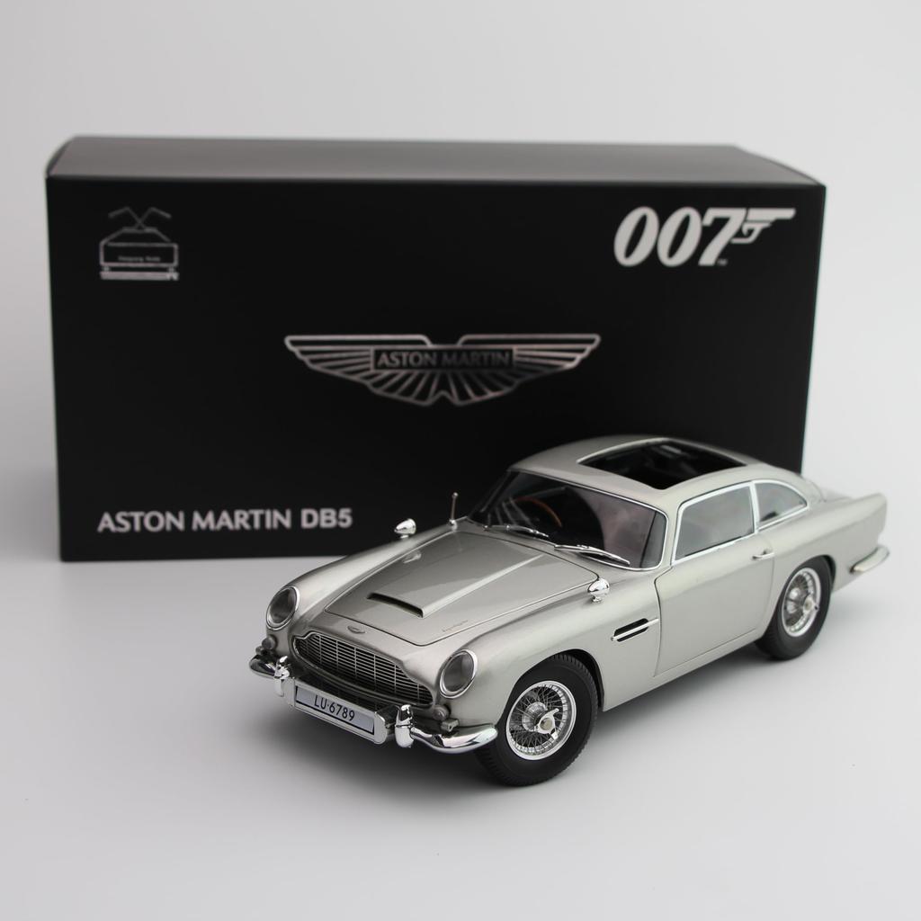 Freestyle XiaoGuang Model Aston Martin DB5 007 Goldfinger Bond Car 8251033 1/18 / (Finished Model)