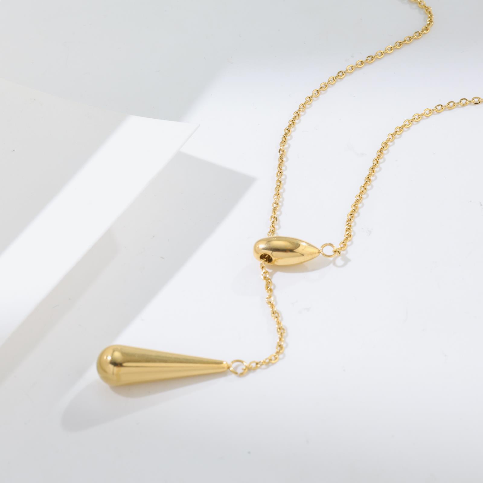 

Design Sense Adjustable Water Drop Necklace French Korean Temperament Collarbone Stainless Steel Chain Does Not Fade