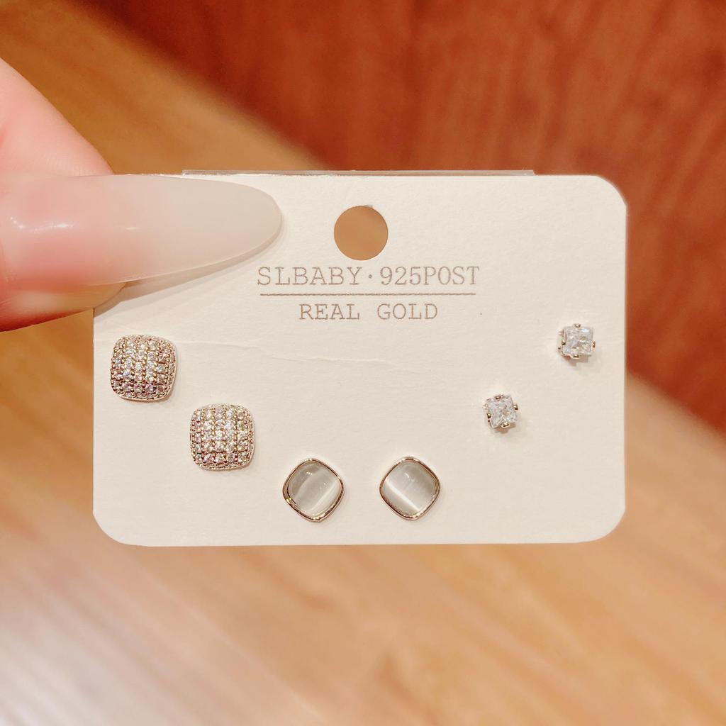 Allergic Returns New Year Earrings: Women's Elegant Gold-Plated, Eco-Friendly High-End Earrings.