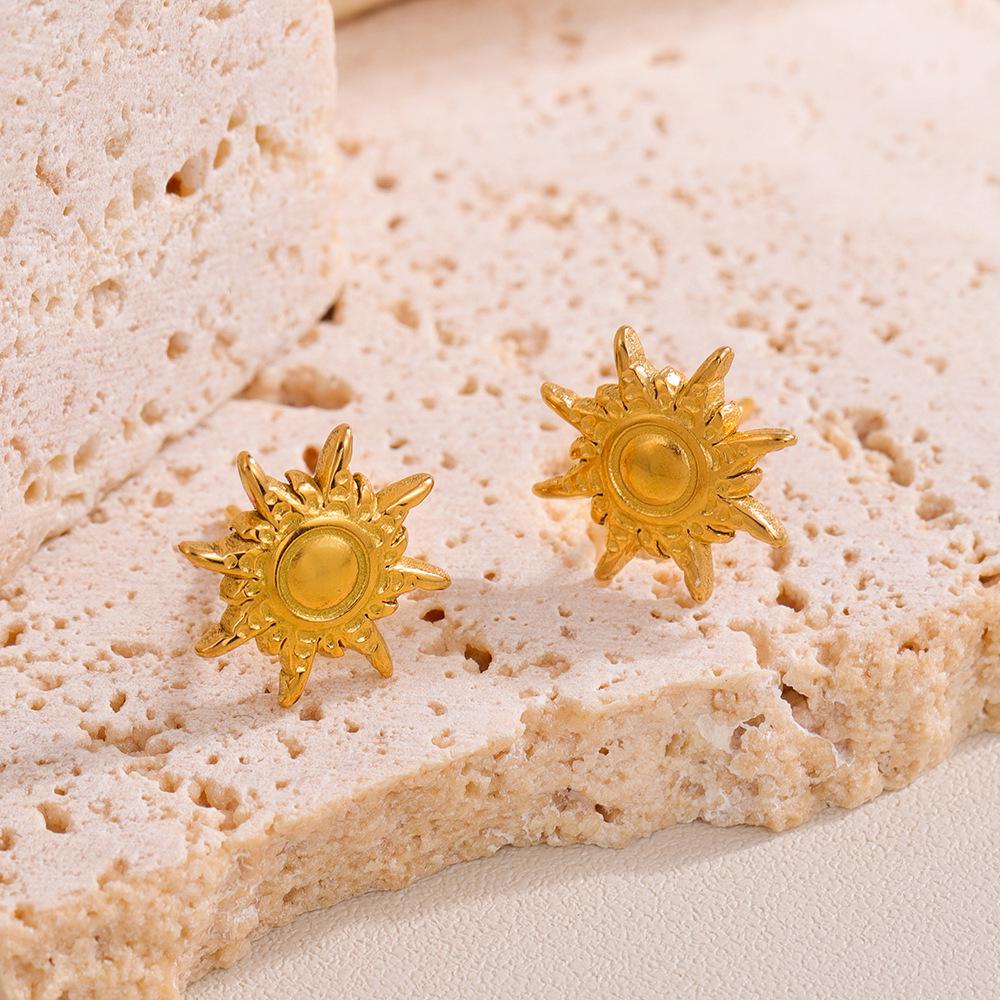 Elegante 18 Karat Gold Sonnenblumen Titanstahl Steckerohrringe für Damen - Nicht verblassend, Hochwertiges Gefühl.
