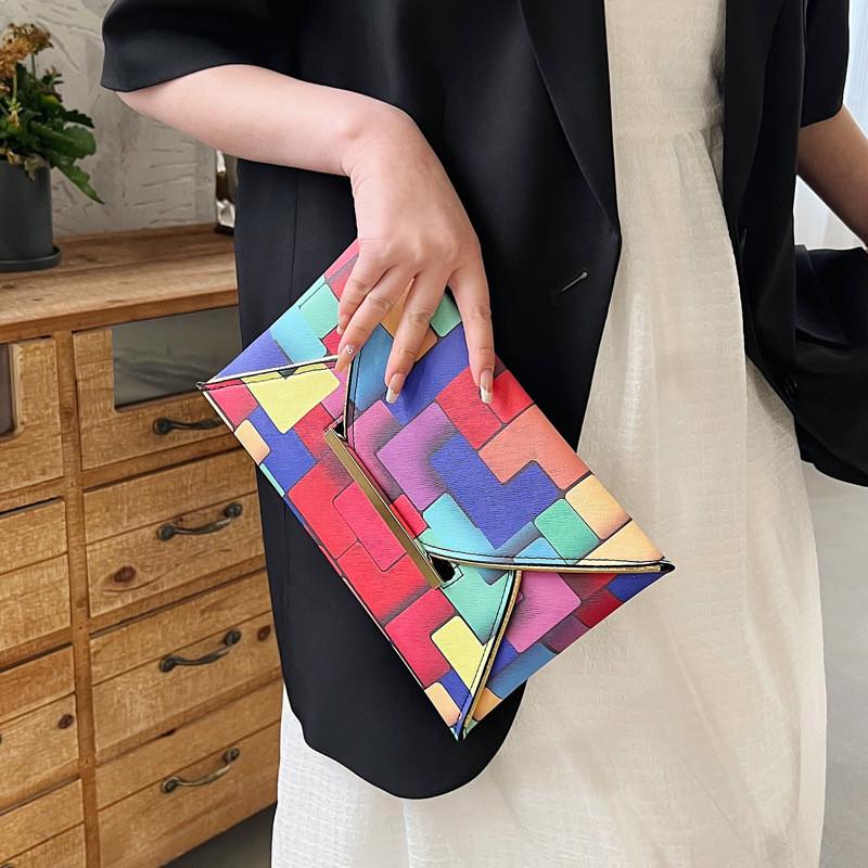Fashionable Colorful Pu Handheld Clutch Bag For Women Stylish Casual Summer Use