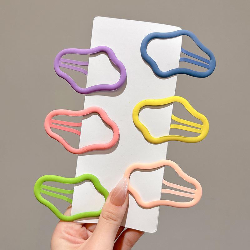 Y2K Dopamine Color Pentagram Small Hair Clip for Women & Kids - Cute Bangs & Side Hair Accessory