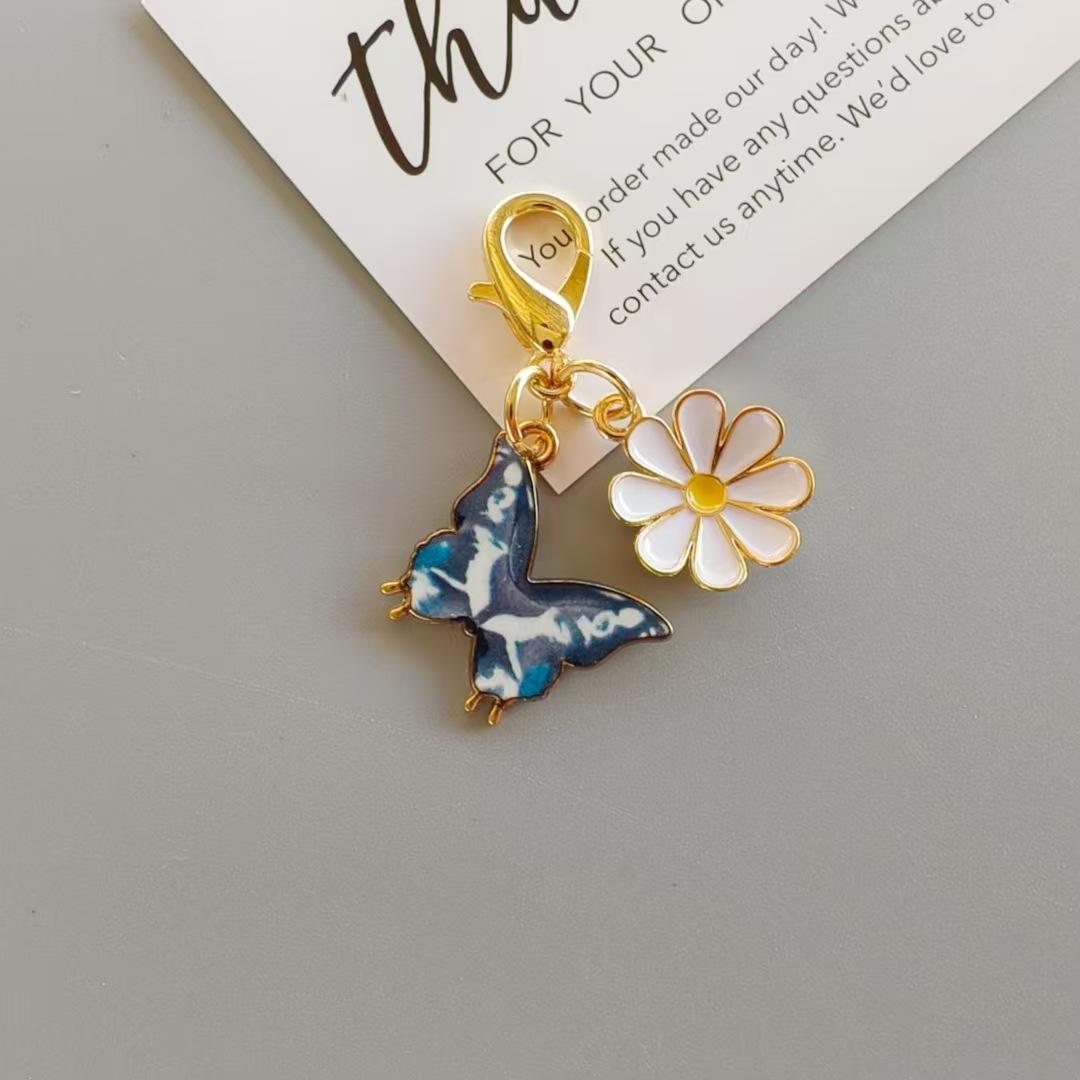 Разноцветный Эмалированный Брелок-Подвеска на Сумку Бабочка и Ромашка