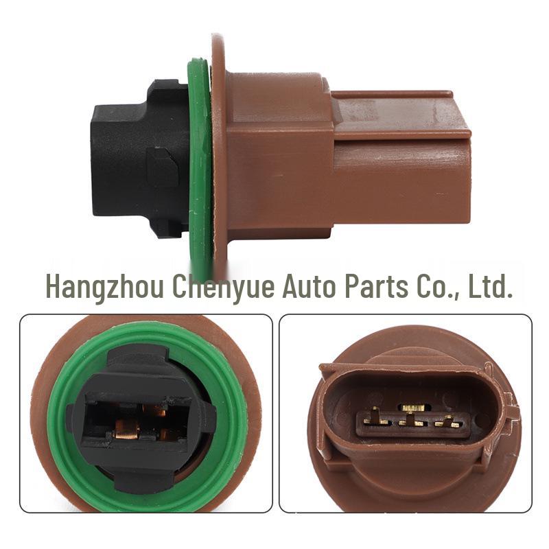 

Ford Mustang (15-17), сплавление (10-12) Патрон переднего указателя поворота 9E53-13411-AA 9E5313411AA, 9E5313411AB, 9E53-13419E53-13411-AA