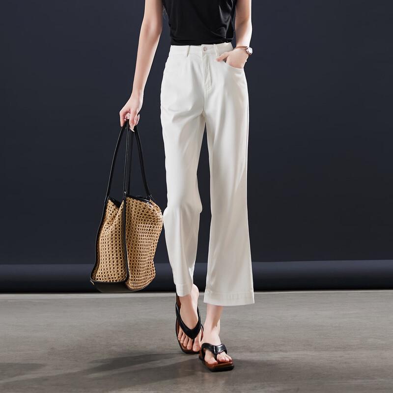 SOFSIL Women s White Cropped Micro-Flare Jeans 29/XL