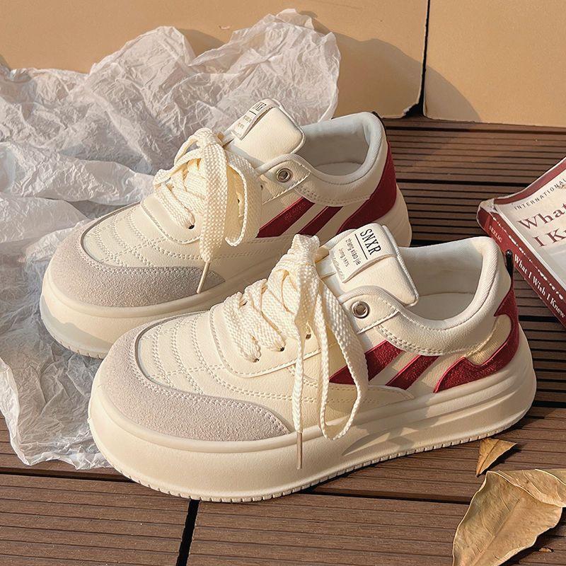 Thick-soled Heightening Women's Niche Bread Shoes Autumn with Wide-leg Pants Versatile Sports and Leisure Board Shoes