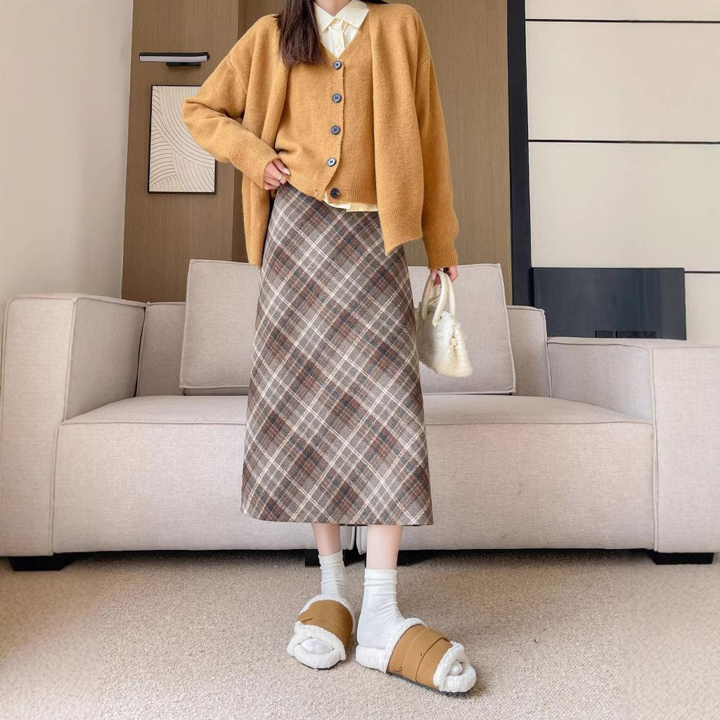 Woolen Hip Skirt Autumn and Winter New Long Skirt for Women All-match High Waist Slim A-line Retro Oblique Plaid Plaid Skirt