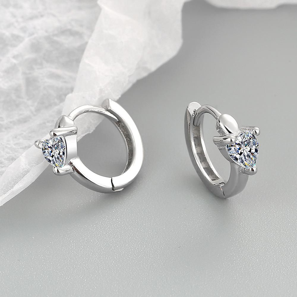 Mothers Day Gifts 2025 ZIRCON Geometric C-shaped Earrings love Zircon Earrings Simple and Fashionable Women s Ear Buckle Silver platinum PED217 серебряный