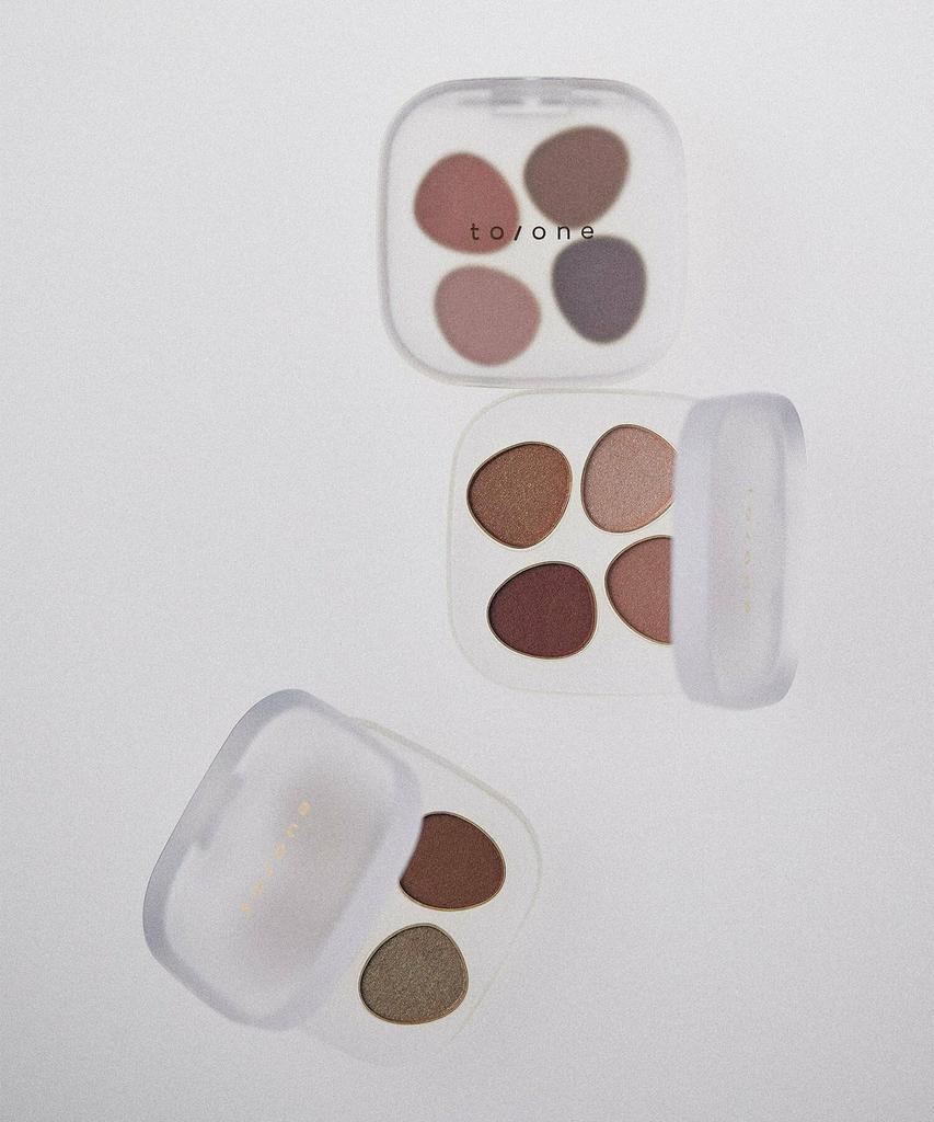 Petal Float Eye Palette 06 Pink Quartz Eyeshadow Palette Pearl to/one