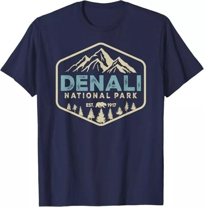 Retro Denali National Park mountains Nature Vintage Hiking T-Shirt Unisex T-Shirt L