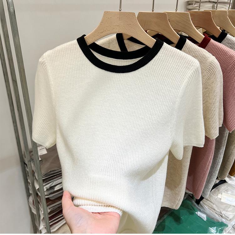 Μόδα Γυναικείο Κοντομάνικο Άνοιξη και Καλοκαίρι Αίσθηση Σχεδιασμού Ειδικός Μοναδικός Σικ Τοπ Μέσα στο Κοντό Τμήμα του Χρωματικού Συνδυασμού Στρογγυλή Λαιμόκοψη Πουλόβερ