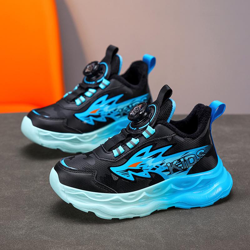 

2025 Autumn Kids Lightweight Sports Shoes: Versatile & Trendy for Boys and Girls 39 чорний/синій