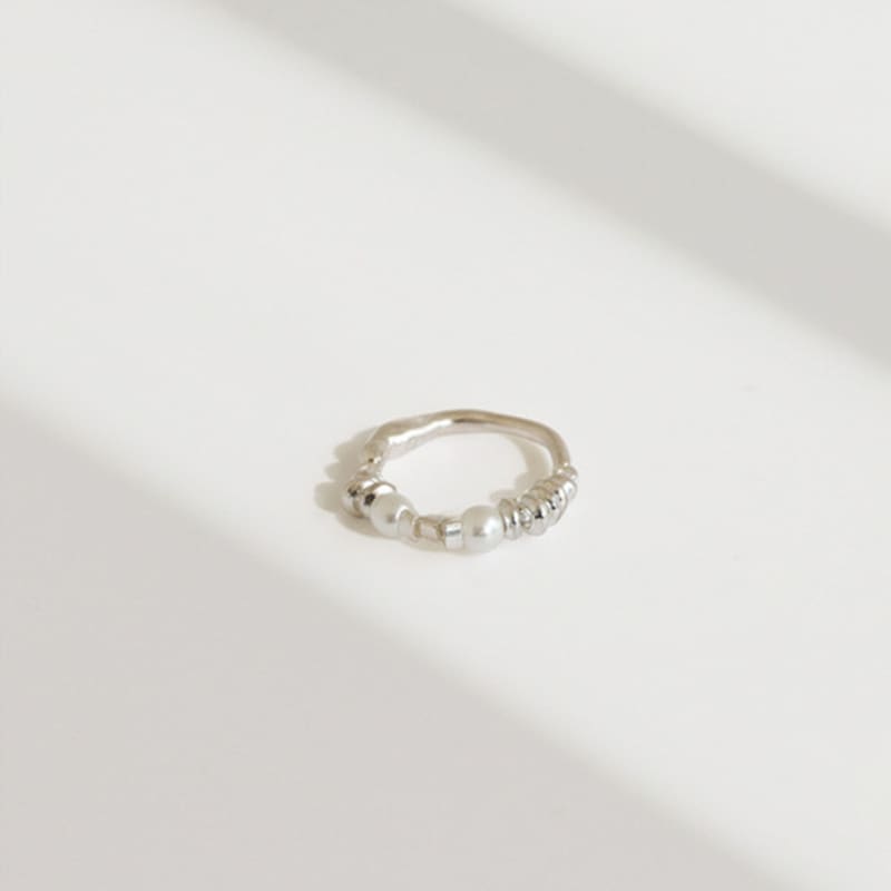 Modernlike Silver 925 Velcro Pearl Ring
