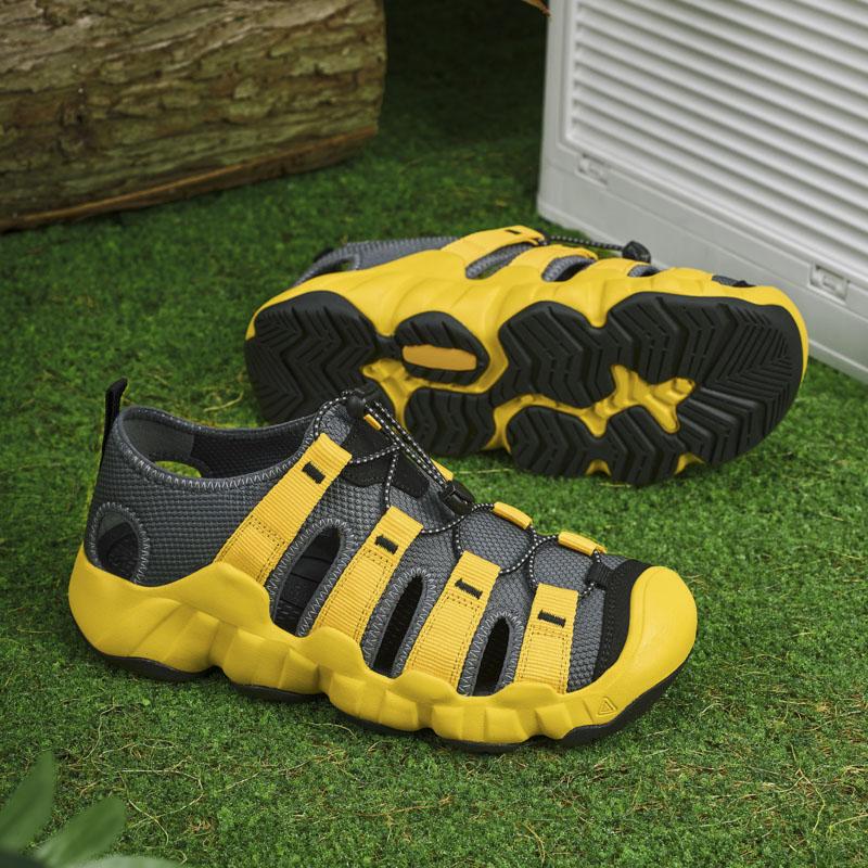 Fashion Fashion Brand Men Young Design Soft Sole Seaside Sandals Summer Outdoor Lightweigh Non-slip Comfortable Sport Leisure Sandals